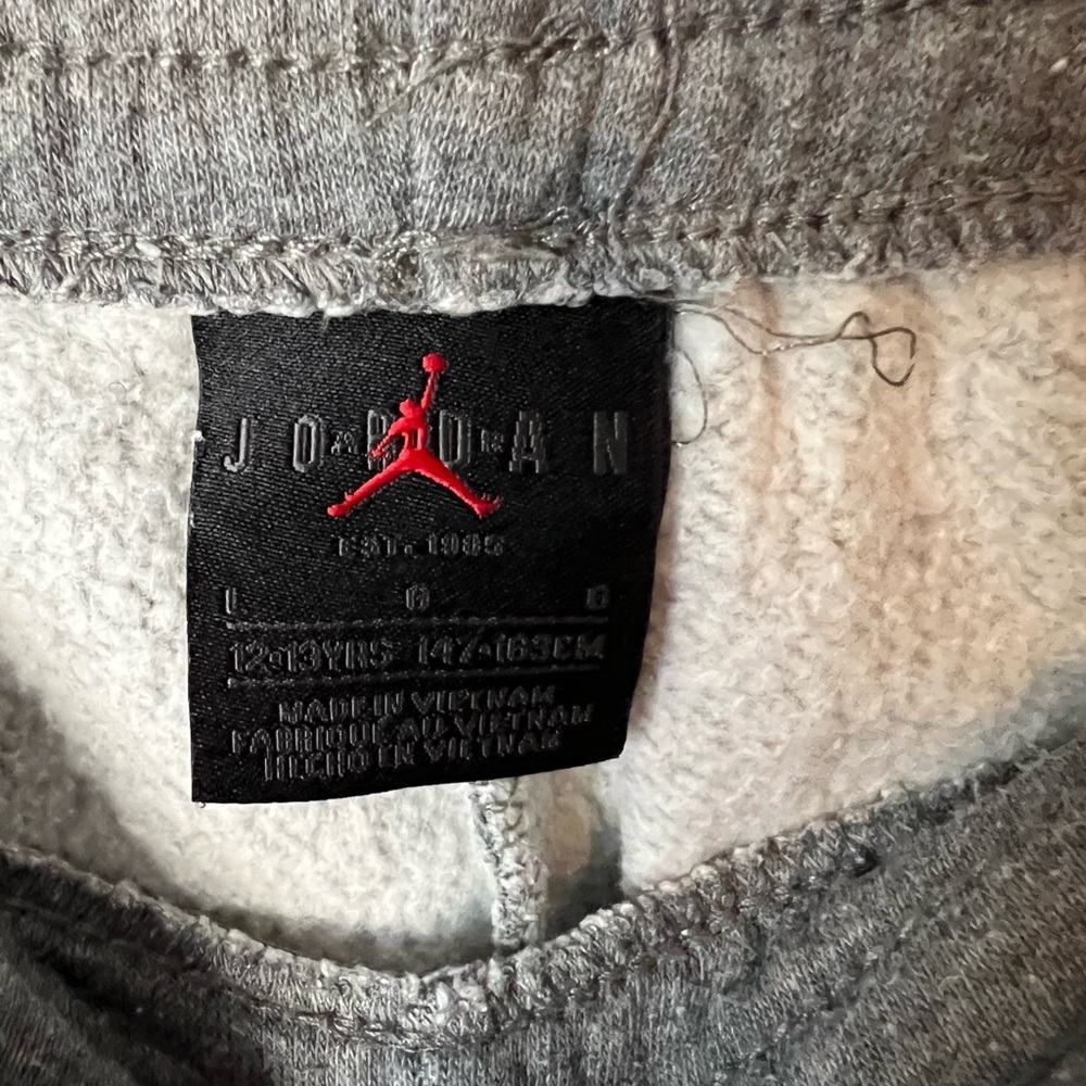 Jordan Kids Charcoal Sweatpants - Picture 4 of 7
